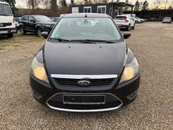 Schwarz Gebraucht 2009 Ford Focus Titanium Kombi | 1.900 € (Guter Preis)