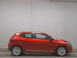 Rot Gebraucht 2020 Renault Clio V Intens Limousine | 12.780 € (Guter Preis)