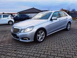 Silber Gebraucht 2009 Mercedes E350 Avantgarde Limousine | 8.995 € (Superpreis)