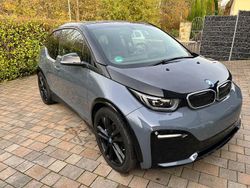 Storm bay Gebraucht 2022 BMW i3 Performance Limousine | 25.499 € (Etwas zu teuer)