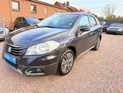 Grau Gebraucht 2015 Suzuki SX4 S-Cross Club SUV | 7.999 € (Guter Preis)