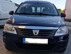 Blau Gebraucht 2012 Dacia Logan MCV Lauréate Kombi | 2.480 € (Superpreis)