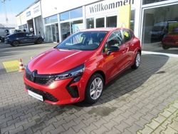 Rot Gebraucht 2024 Renault Clio V Evolution Kleinwagen | 21.750 € (Teuer)
