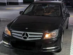 Schwarz Gebraucht 2011 Mercedes C250 Limousine | 9.000 € (Superpreis)