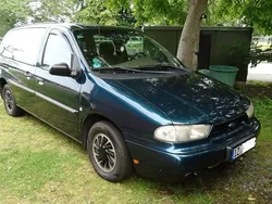 Grün Gebraucht 1998 Ford Windstar Van / Kleinbus | 2.500 €