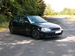 Schwarz Gebraucht 2000 Honda Civic S Limousine | 2.200 € (Fairer Preis)