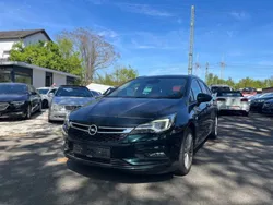 Grün Gebraucht 2016 Opel Astra Innovation Kombi | 7.699 € (Fairer Preis)