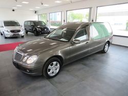 Braun Gebraucht 2007 Mercedes E220 Limousine | 14.950 €