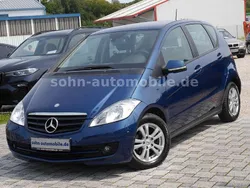 Blau Gebraucht 2009 Mercedes A180 Kleinwagen | 9.800 € (Teuer)
