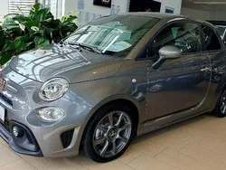Shadow grau sonderl. Gebraucht 2023 Abarth 595 Kleinwagen | 24.210 € (Fairer Preis)