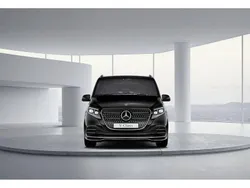 Schwarz Gebraucht 2025 Mercedes V250 Avantgarde Van / Kleinbus | 85.899 €