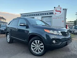 Blau Gebraucht 2012 Kia Sorento SUV | 8.199 € (Guter Preis)