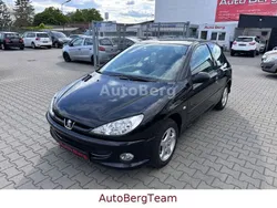 Schwarz Gebraucht 2008 Peugeot 206 Kleinwagen | 2.999 € (Etwas zu teuer)