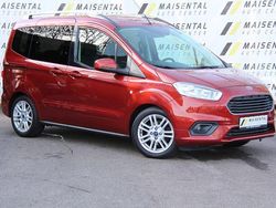 Rot Gebraucht 2019 Ford Tourneo Courier Titanium Van / Kleinbus | 12.450 € (Fairer Preis)