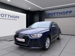 Blau Gebraucht 2024 Audi A1 Sportback Advanced Kleinwagen | 21.950 € (Superpreis)