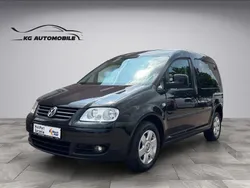 Black magic perleffekt Gebraucht 2010 VW Caddy Team Van / Kleinbus | 6.199 € (Etwas zu teuer)