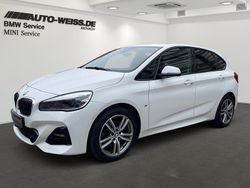 Alpinweiss iii (weiss) Gebraucht 2019 BMW 220 Active Tourer M Sport Van / Kleinbus | 23.900 € (Fairer Preis)