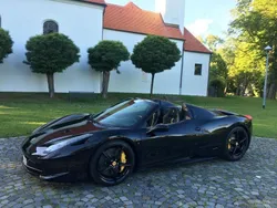 Schwarz Gebraucht 2013 Ferrari 458 Cabrio | 268.500 €