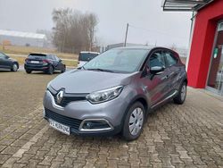 Gebraucht 2015 Renault Captur Intens SUV | 11.450 € (Etwas zu teuer)