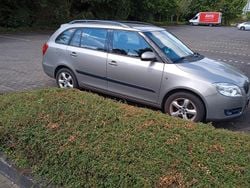 Beige Gebraucht 2008 Skoda Fabia Elegance Kleinwagen | 3.900 € (Fairer Preis)