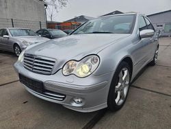 Silber Gebraucht 2005 Mercedes C180 Sport Edition Limousine | 4.500 € (Teuer)