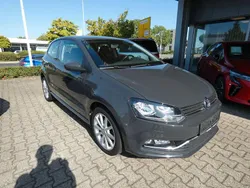 Grau Gebraucht 2017 VW Polo Limousine | 9.950 € (Guter Preis)