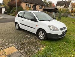 Weiß Gebraucht 2006 Ford Fiesta Ambiente Limousine | 1.290 € (Fairer Preis)