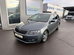 Grau Gebraucht 2014 Skoda Octavia Elegance Kombi | 7.490 € (Guter Preis)