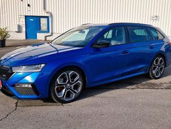 Blau Gebraucht 2021 Skoda Octavia RS Kombi | 29.950 € (Etwas zu teuer)