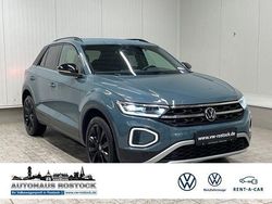 Petroleum blue metallic (metallic) Gebraucht 2022 VW T-Roc Style SUV | 22.500 € (Fairer Preis)