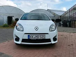 Weiß Gebraucht 2011 Renault Twingo Kleinwagen | 5.000 €