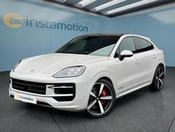 Grau Neu 2025 Porsche Cayenne GTS SUV | 176.749 € (Etwas zu teuer)
