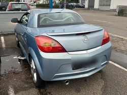 Blau Gebraucht 2006 Opel Tigra Cabrio | 1.750 € (Fairer Preis)