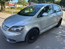 Silber Gebraucht 2007 VW Golf Plus Cross Comfortline Van / Kleinbus | 4.800 € (Fairer Preis)