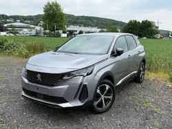 Grau Gebraucht 2023 Peugeot 3008 Allure SUV | 20.990 € (Guter Preis)