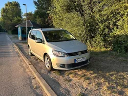 Silber Gebraucht 2013 VW Touran Comfortline Van / Kleinbus | 9.200 € (Fairer Preis)