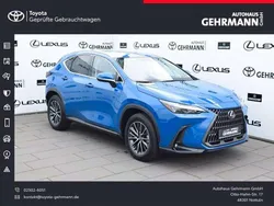 Blau Neu 2025 Lexus NX450h+ Business Edition SUV | 56.990 €