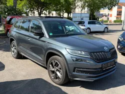 Grau Gebraucht 2020 Skoda Kodiaq SportLine SUV | 27.990 € (Etwas zu teuer)