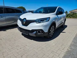 Weiß Gebraucht 2016 Renault Kadjar Bose Edition SUV | 10.950 € (Guter Preis)