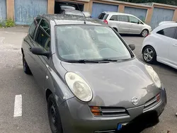Grau Gebraucht 2003 Nissan Micra Kleinwagen | 880 €