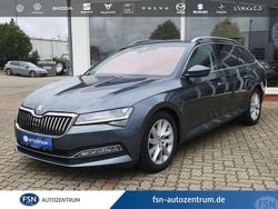 Grau Gebraucht 2021 Skoda Superb Style Kombi | 31.700 € (Etwas zu teuer)