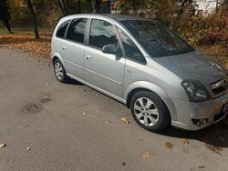 Silber Gebraucht 2008 Opel Meriva Van / Kleinbus | 4.990 € (Teuer)