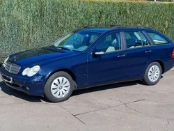 Blau Gebraucht 2002 Mercedes C180 Classic Kombi | 2.900 € (Teuer)