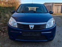Blau Gebraucht 2009 Dacia Sandero Ambiance Limousine | 4.450 €