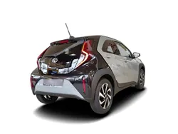 Schwarz Neu 2024 Toyota Aygo Team Kleinwagen | 19.449 €