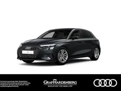 Grau Gebraucht 2022 Audi A3 Sportback Ambiente Limousine | 22.880 € (Guter Preis)