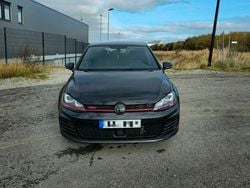 Schwarz Gebraucht 2014 VW Golf VII GTI Limousine | 17.990 € (Etwas zu teuer)