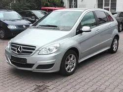 Silber Gebraucht 2011 Mercedes B160 Van / Kleinbus | 6.450 € (Fairer Preis)