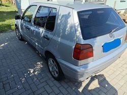 Silber Gebraucht 1996 VW Golf III Kleinwagen | 1.700 € (Guter Preis)