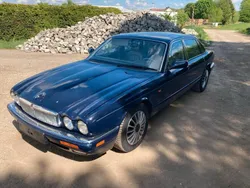 Blau Gebraucht 1995 Jaguar X300 Limousine | 7.500 €